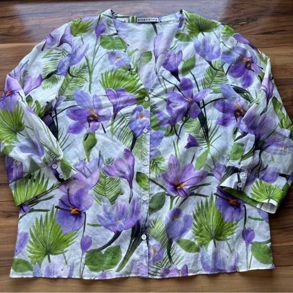 Alice + Olivia purple floral silk blend blouse L